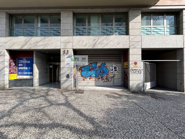 Local comercial en Venta en CESAREO ALIERTA  en La Granja