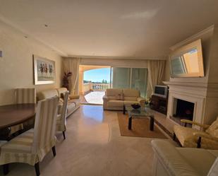 Living room of House or chalet for sale in Marbella  with Terrace and Balcony