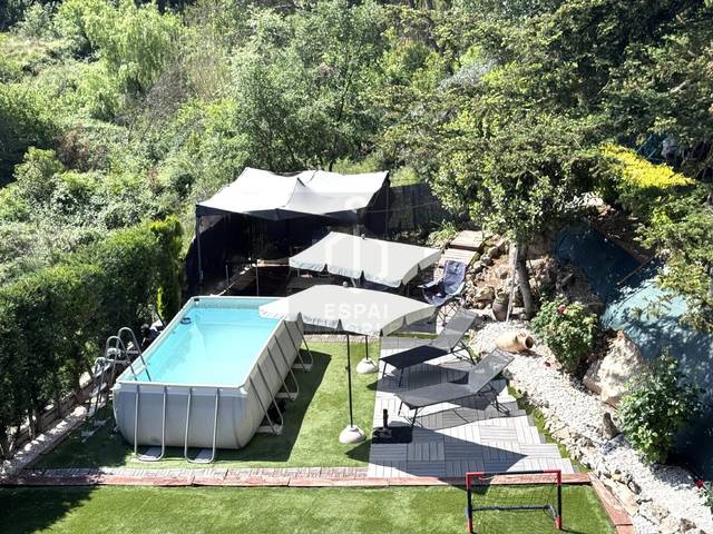 Casa-chalet en Venta en Sant Salvador de Guardiola