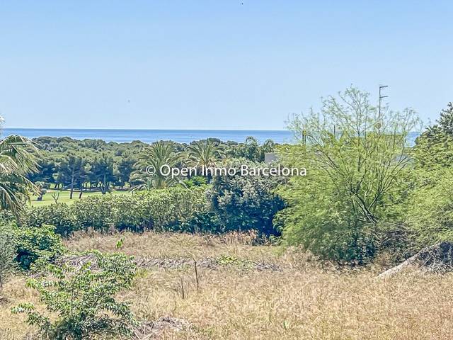 Terreno residencial en Venta en Can Girona - Terramar - Vinyet