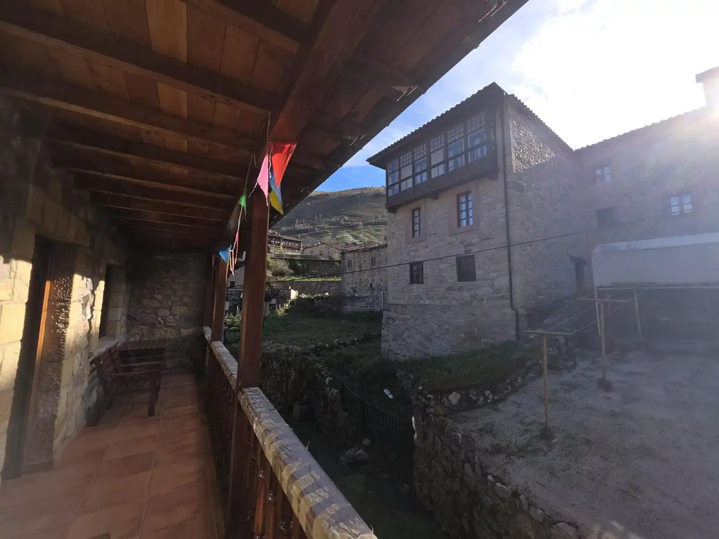 Vista exterior de Casa o chalet en venta en Tudanca con Amueblado y Balcón