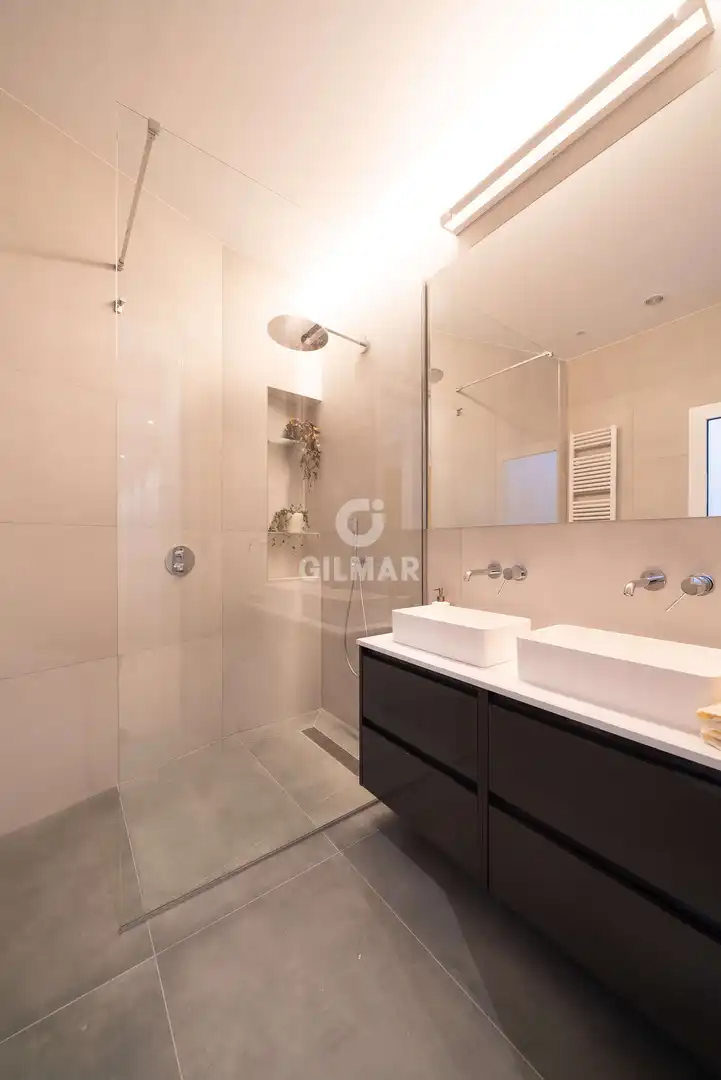 Baño de Piso en venta en Madrid con Calefacción