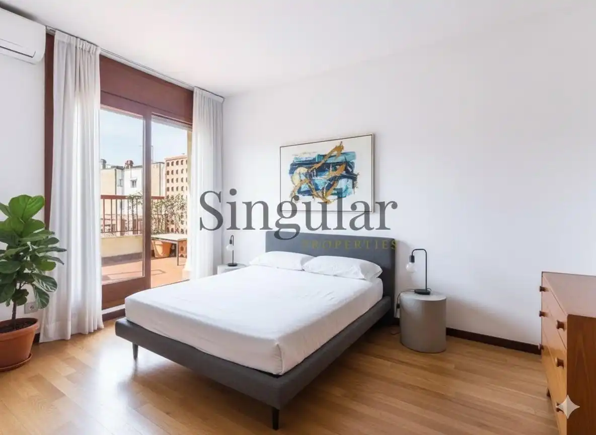 Dormitori de Àtic en venda en Barcelona amb Calefacció, Terrassa i Piscina