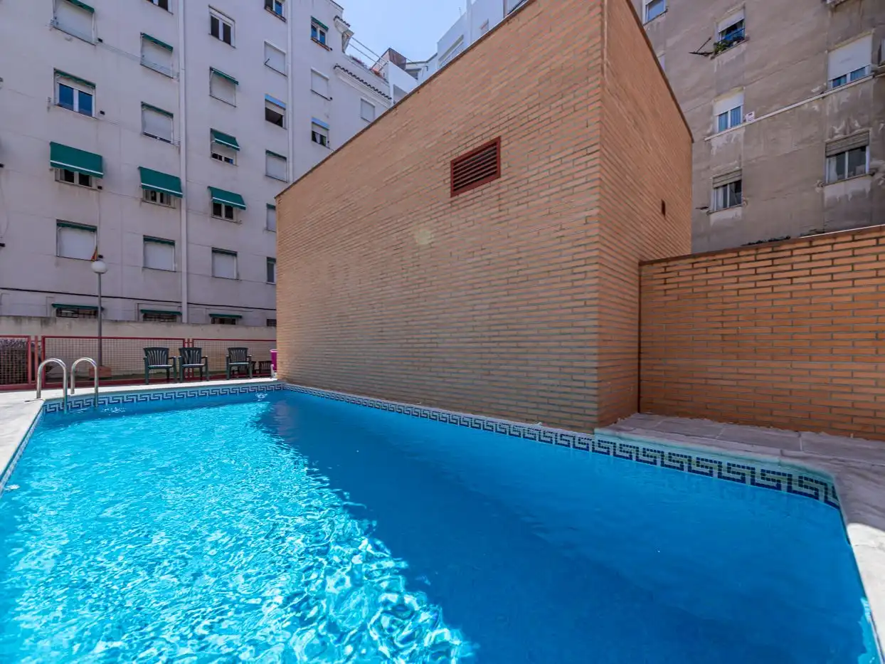 Apartament amb piscina de lloguer a ROBLEDILLO 21, imagen 20