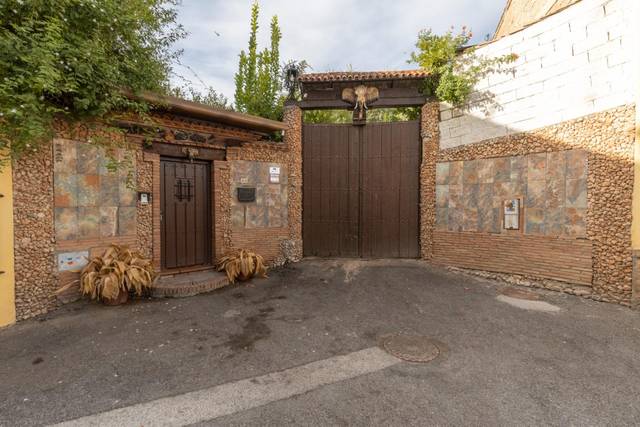 Casa-chalet en Venta en Calle de Dulcinea, 23 en Parque de San Roque