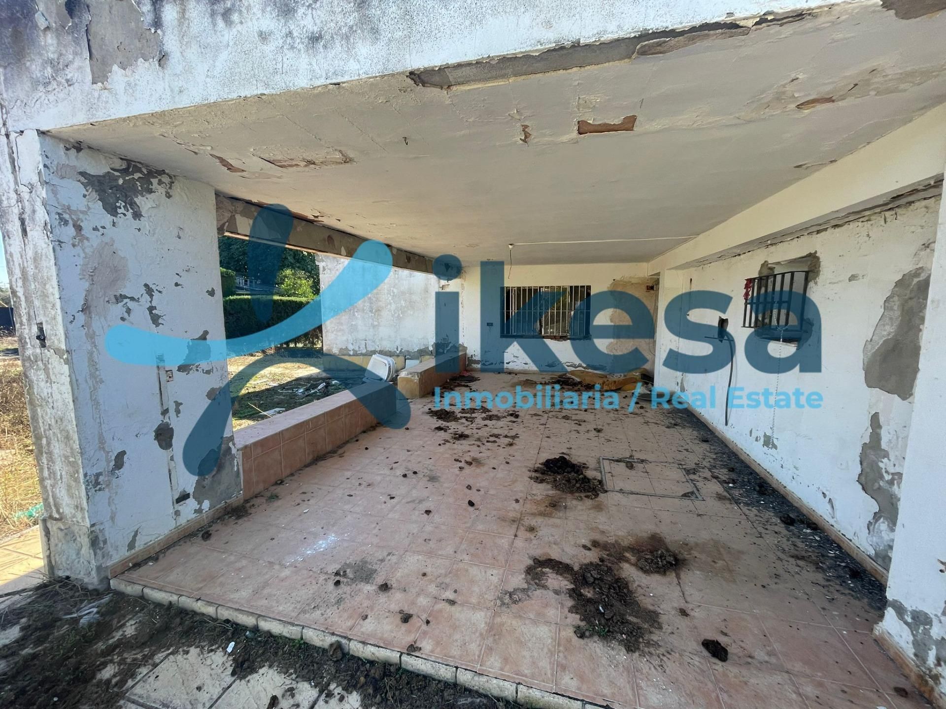 Casa o chalet en venta en Sanlúcar la Mayor con Jardín privado, Terraza y Piscina