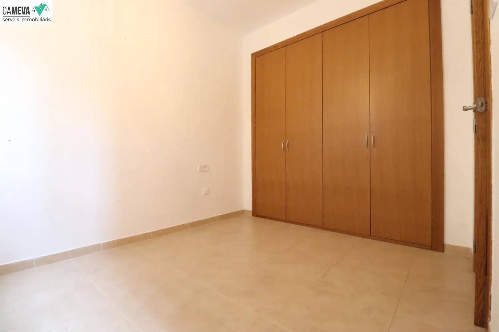 Bedroom of Ground floor for sale in Terrassa  with Air Conditioner, Heating and Furnished