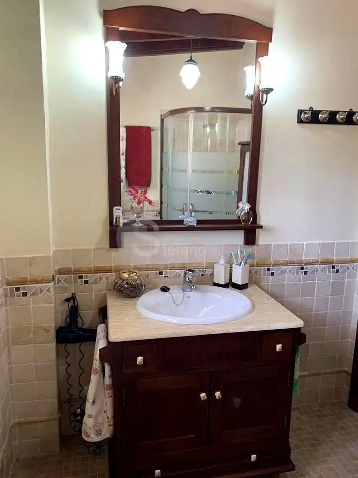 Bany de Casa o xalet en venda en Álora amb Aire condicionat, Jardí privat i Terrassa