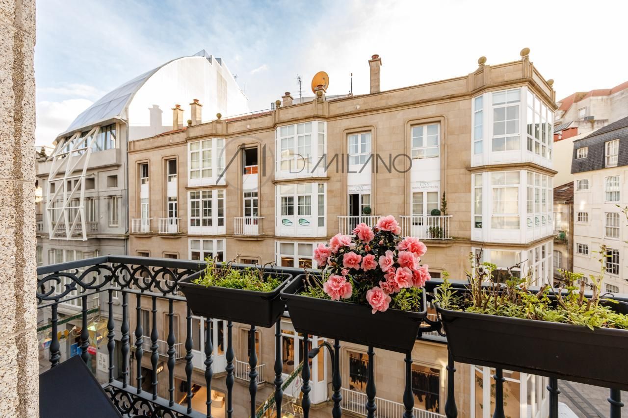 Exterior view of Attic for sale in Vigo   with Heating, Terrace and Storage room