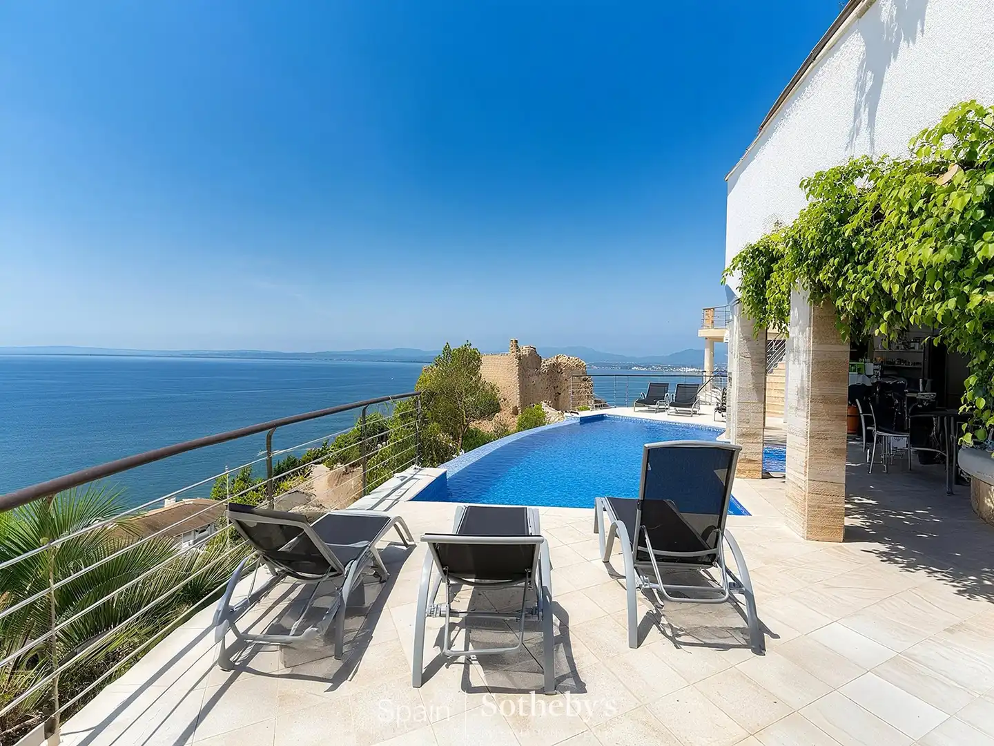 Maison avec piscine à vendre à Almadrava - Canyelles - Puig-Rom