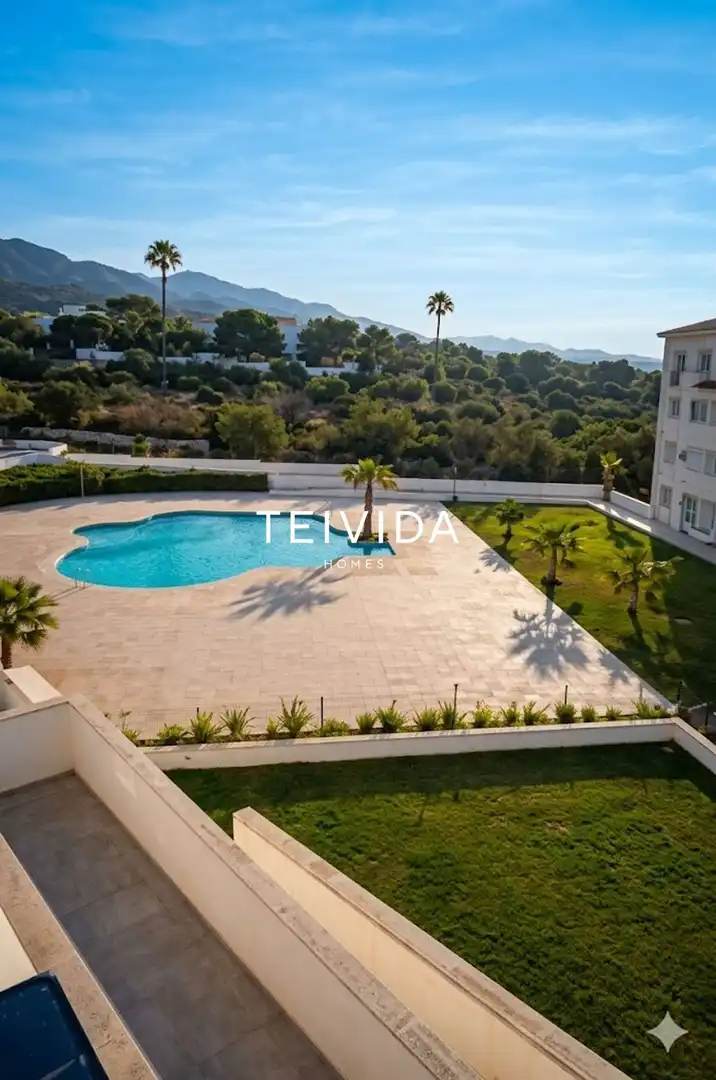 Piscina de Piso en venta en Arona con Terraza, Trastero y Piscina