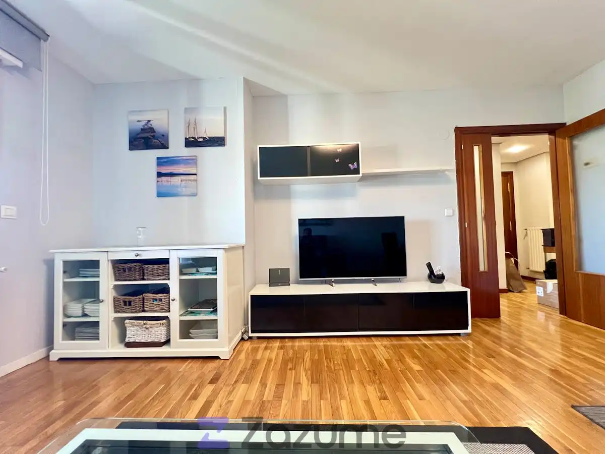 Wohnung zur Miete in Blas de Otero Kalea, Lakua-Bizkarra