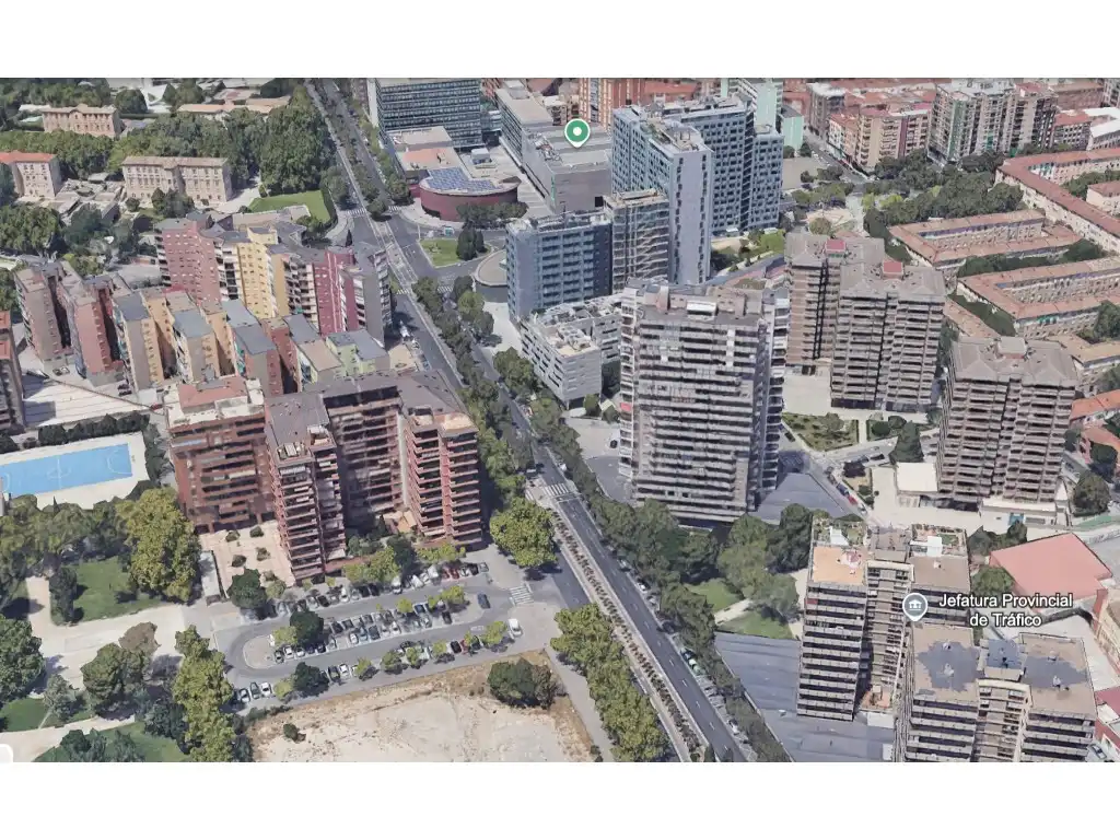 Außenansicht von Wohnung zum Verkauf in Zaragoza mit Privatgarten