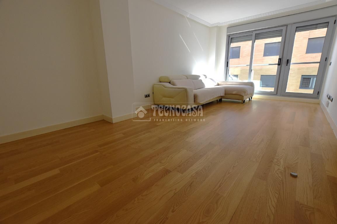 Dormitori de Pis en venda en Getafe amb Aire condicionat, Calefacció i Piscina comunitària