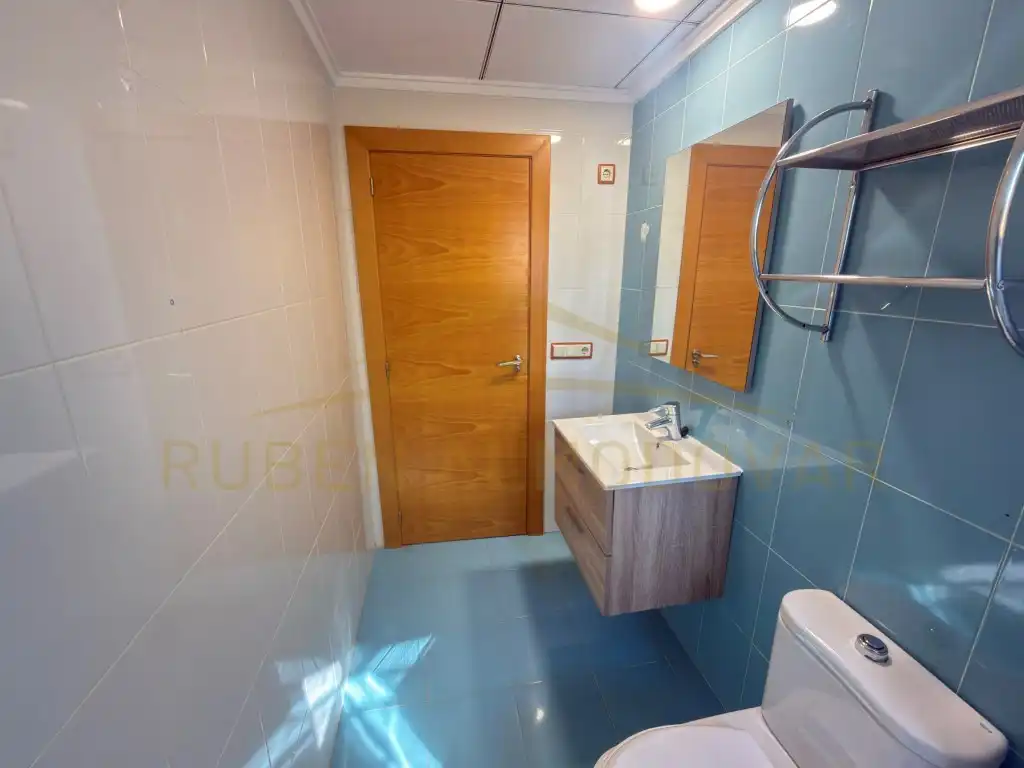 Badezimmer von Dachboden zum Verkauf in Formentera del Segura