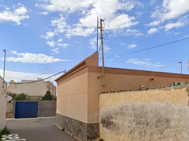 Casa a schiera in vendita a Calle Alcalá Henares