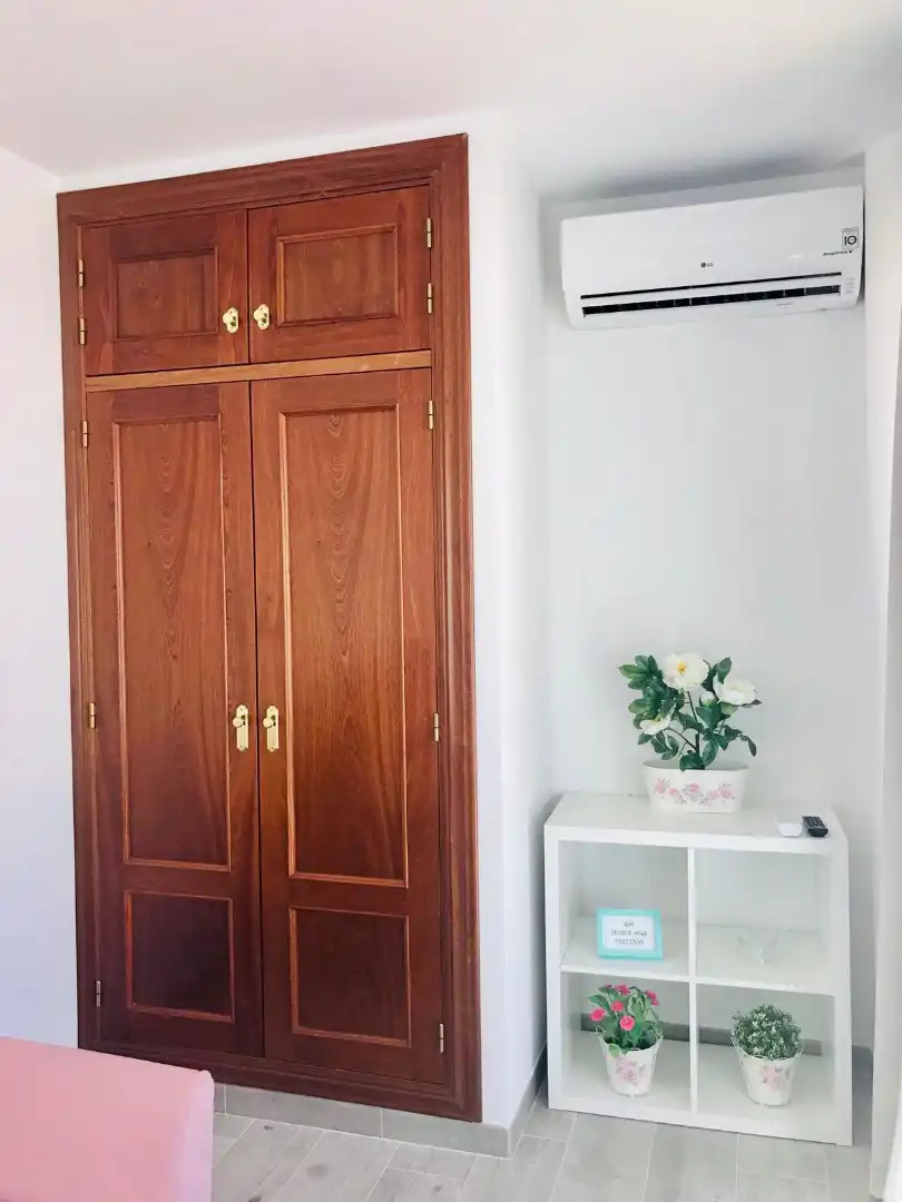 Study for rent in Calle Patio de la Alberca, 20, Barrio de Albaicín