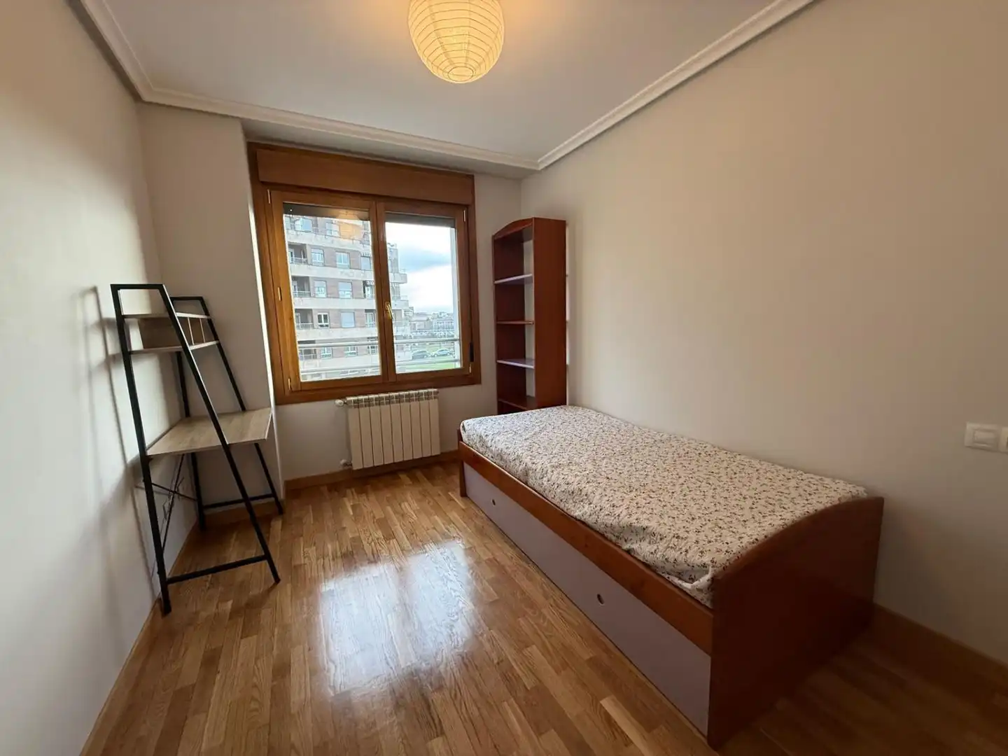 Wohnung zur Miete in Nava, 4, Montecerrao