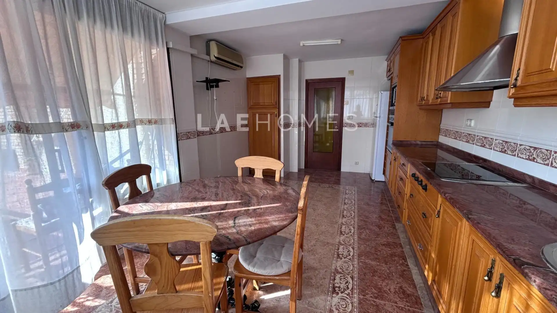 Kitchen of Attic for rent in El Campello  with Air Conditioner, Parquet flooring and Furnished