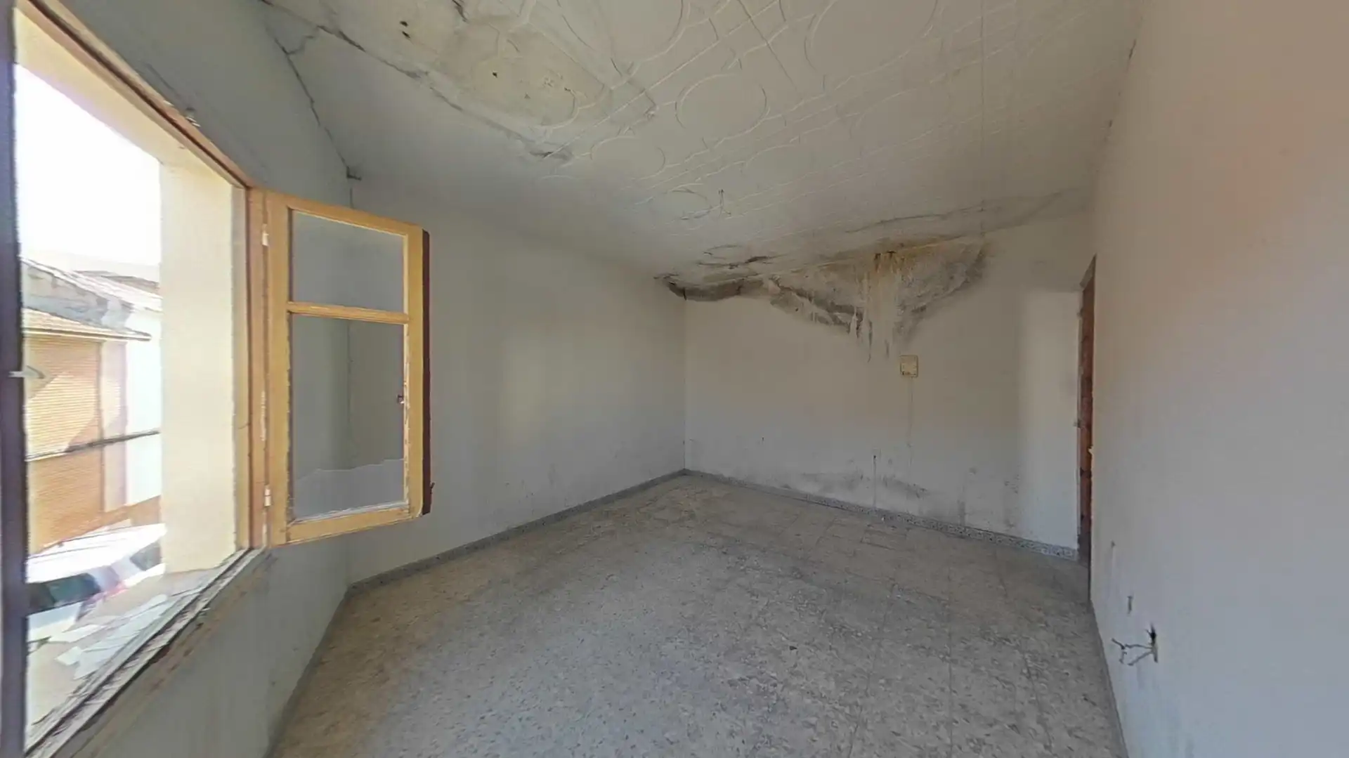 Casa adosada en venta en Daimiel con Terraza y Trastero