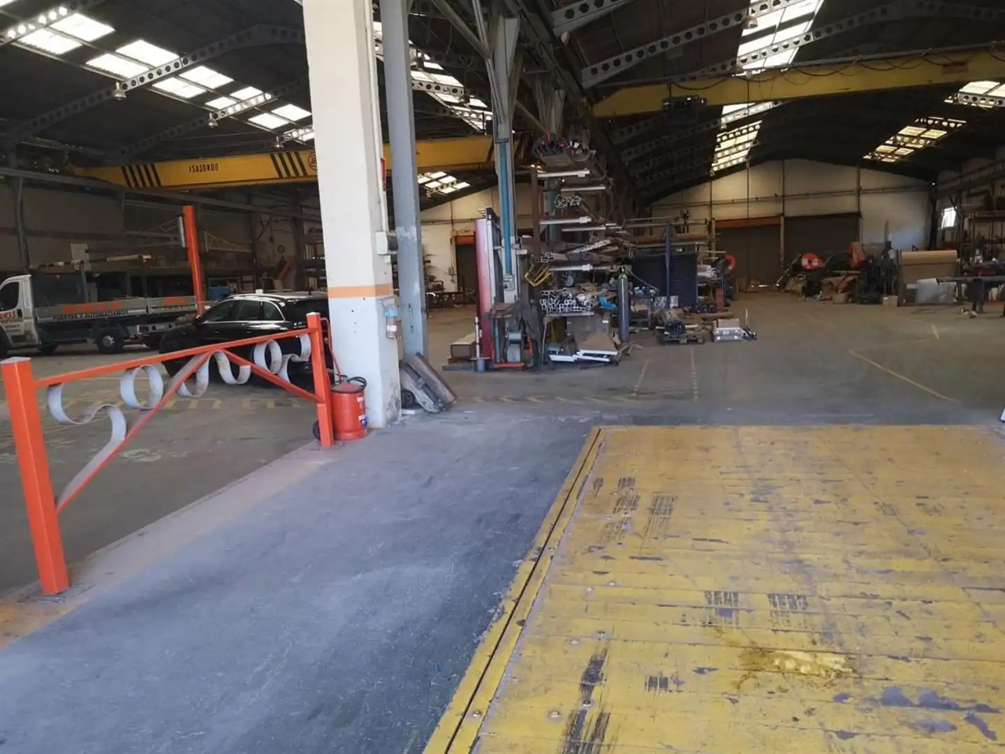 Parking of Commercial properties for sale in Valencia