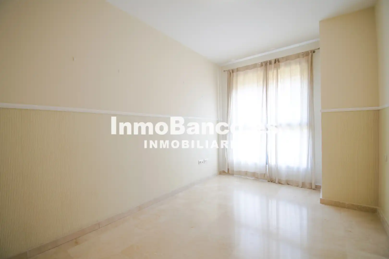 Habitación de Piso de alquiler en Valencia con Aire acondicionado, Calefacción y Terraza