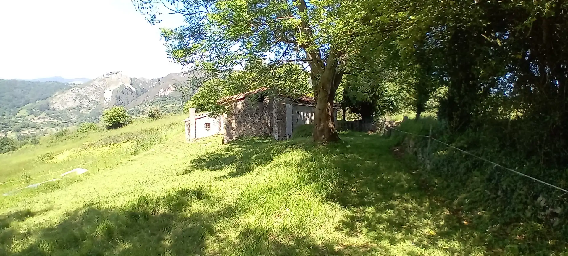 Houses for sale in Parres  with Private garden and Furnished