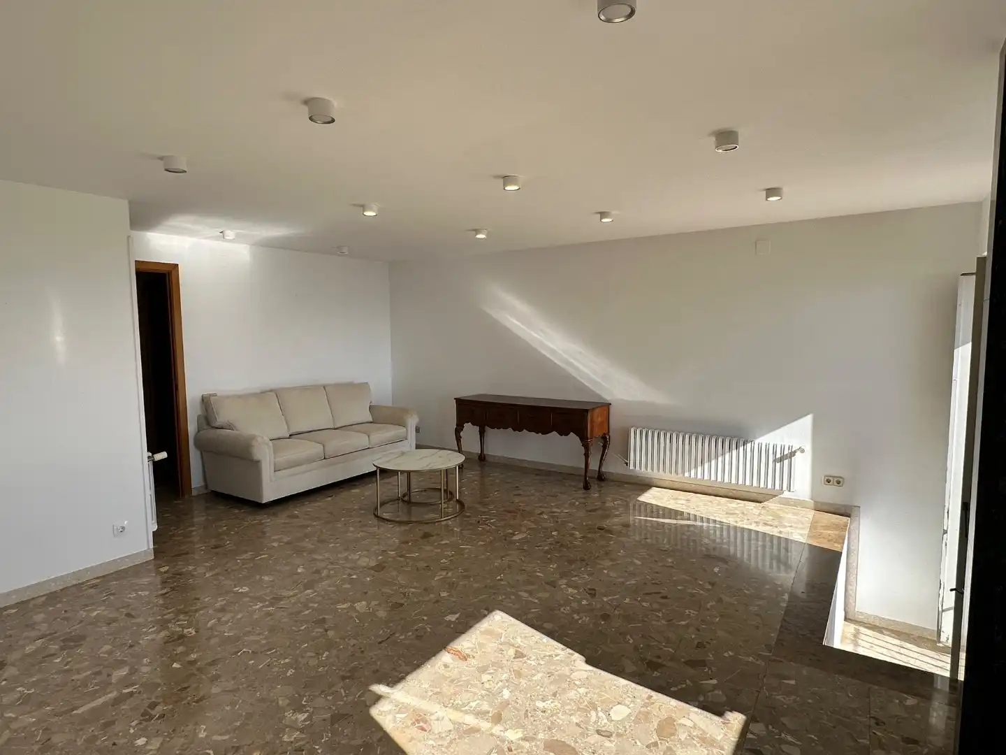 Piso en venta en  Tarragona Capital con Balcón