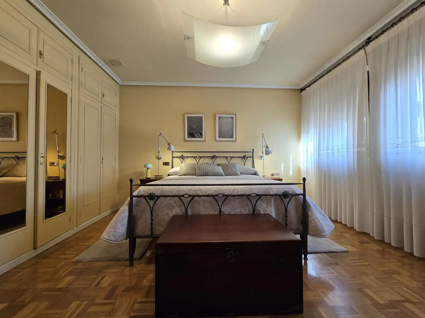 Schlafzimmer von Wohnung zum Verkauf in  Logroño mit Heizung, Parkett und Abstellraum