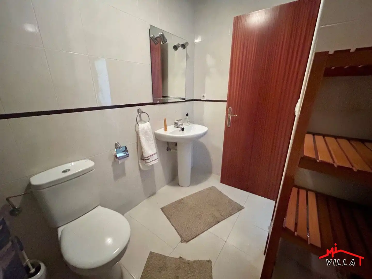 Baño de Piso en venta en Ramales de la Victoria con Calefacción, Terraza y Piscina comunitaria