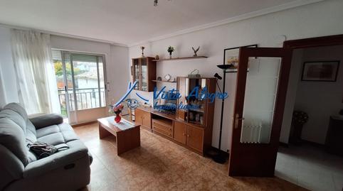 Foto 2 de Piso en venta en Calle Juan Pablo Huerta, Castañares de Rioja, La Rioja