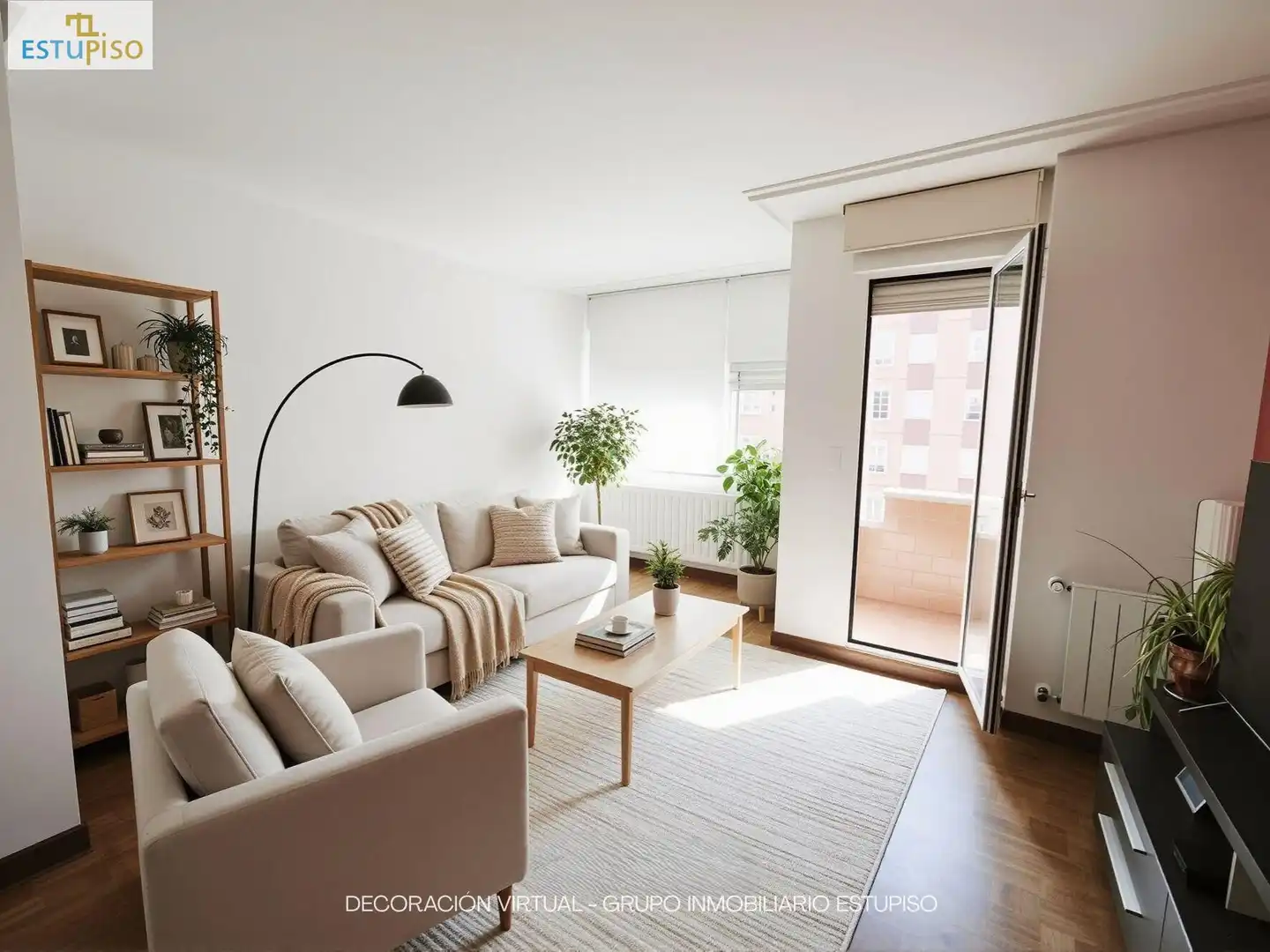 Sala d'estar de Pis en venda en Vitoria - Gasteiz amb Calefacció, Parquet i Terrassa