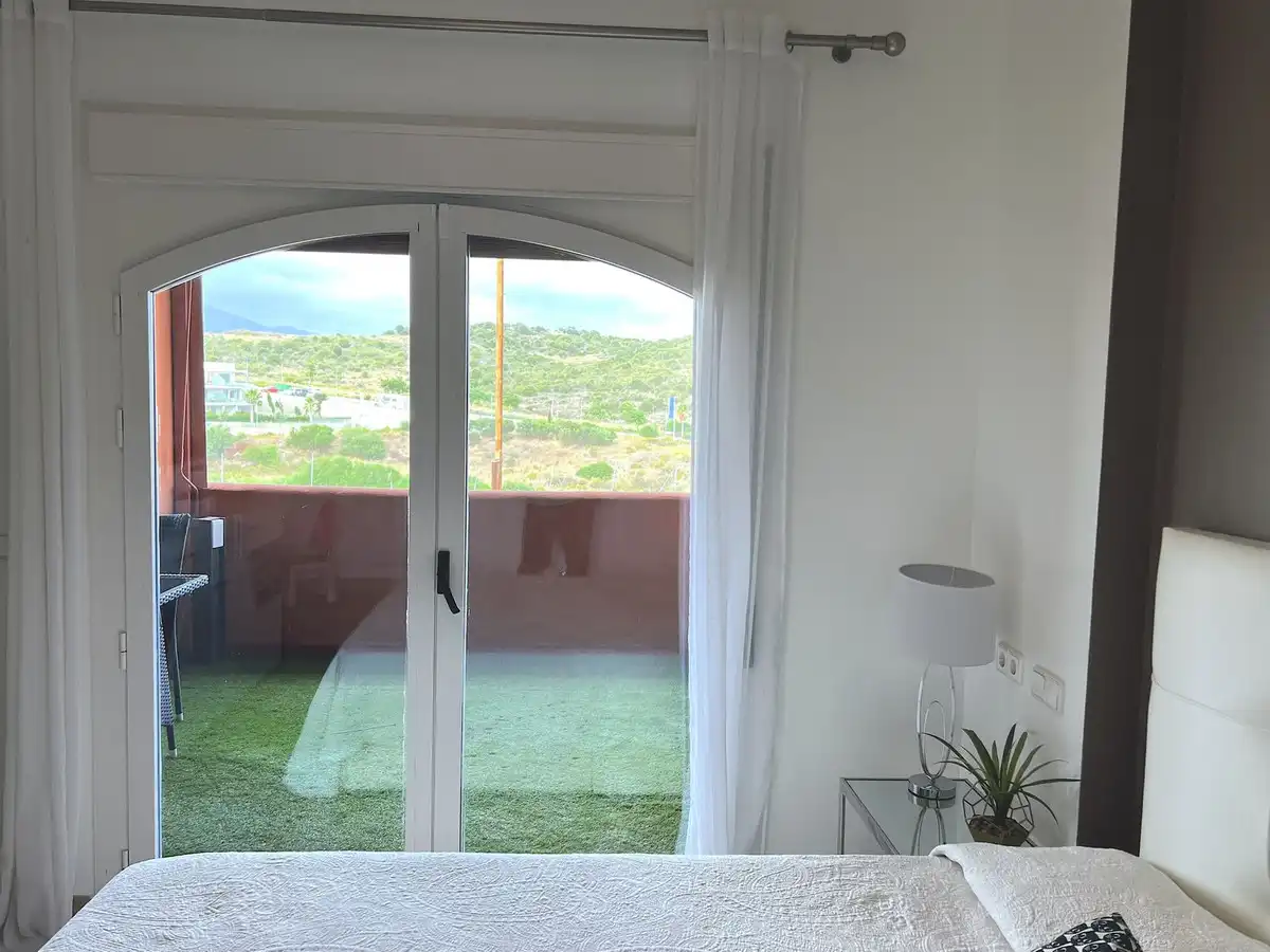 Dúplex amb piscina en venda a Estepona Pueblo, imagen 5