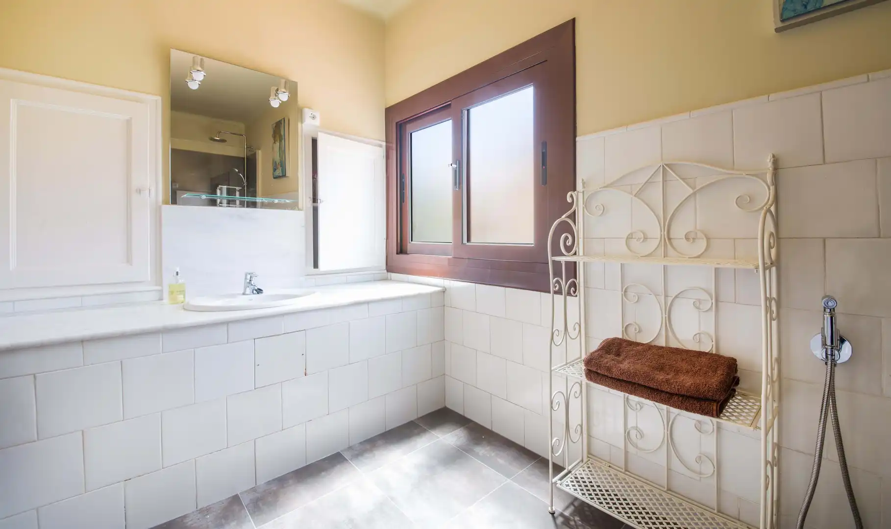 Bathroom of Houses for sale in Altafulla  with Air Conditioner, Terrace and Swimming Pool