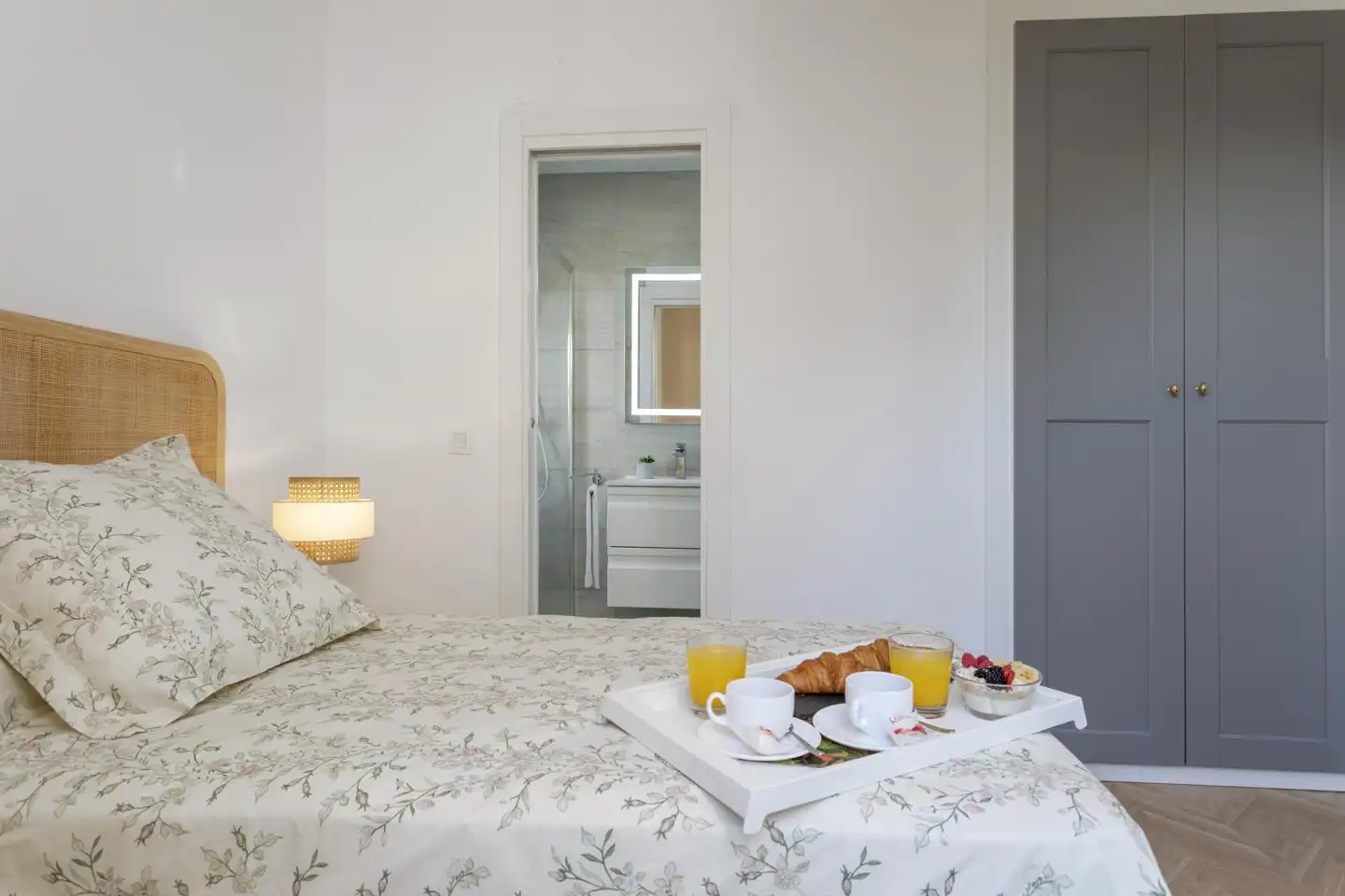 Bedroom of Apartments for sale in Benalmádena  with Air Conditioner, Terrace and Furnished