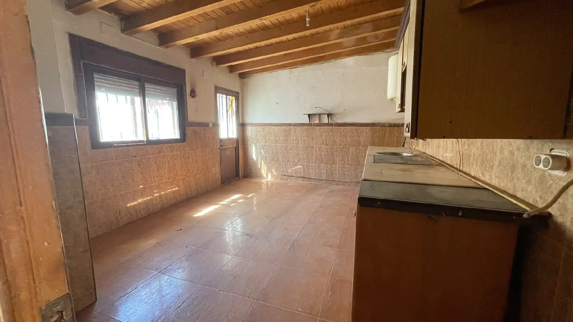 Cuina de Casa o xalet en venda en Villarramiel amb Terrassa i Moblat