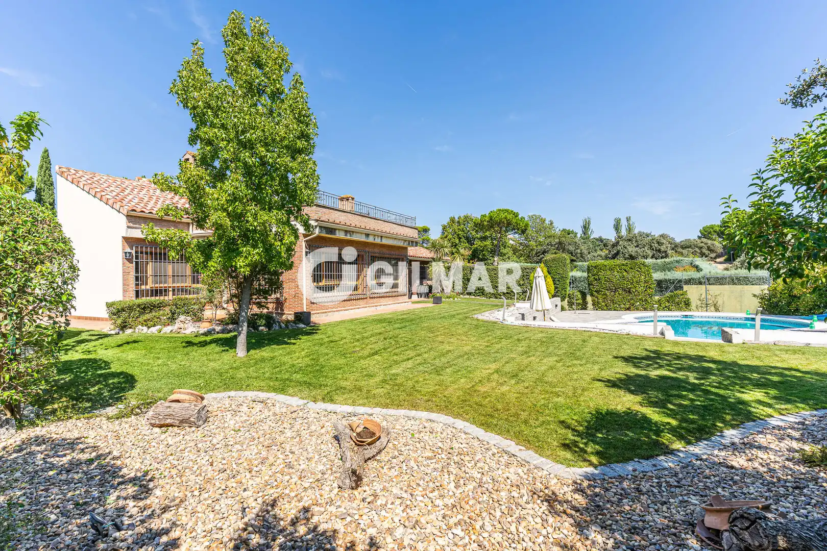 Detached house with pool for sale in Las Lomas, imagen 3