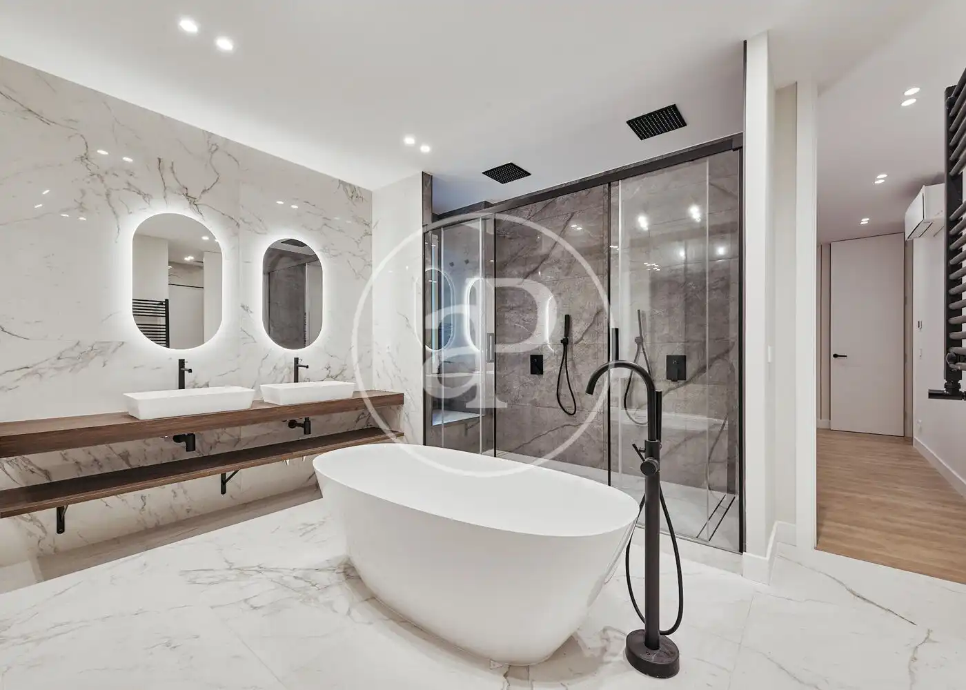 Baño de Piso en venta en Madrid con Aire acondicionado, Calefacción y Amueblado