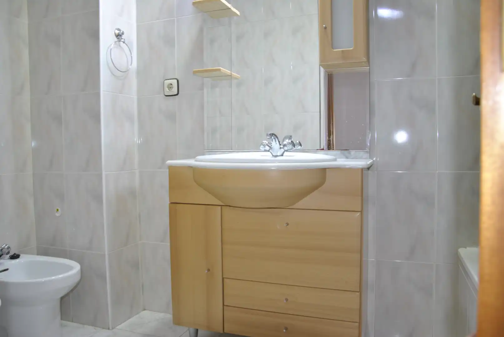 Baño de Casa adosada en venta en Plasencia con Aire acondicionado, Calefacción y Terraza