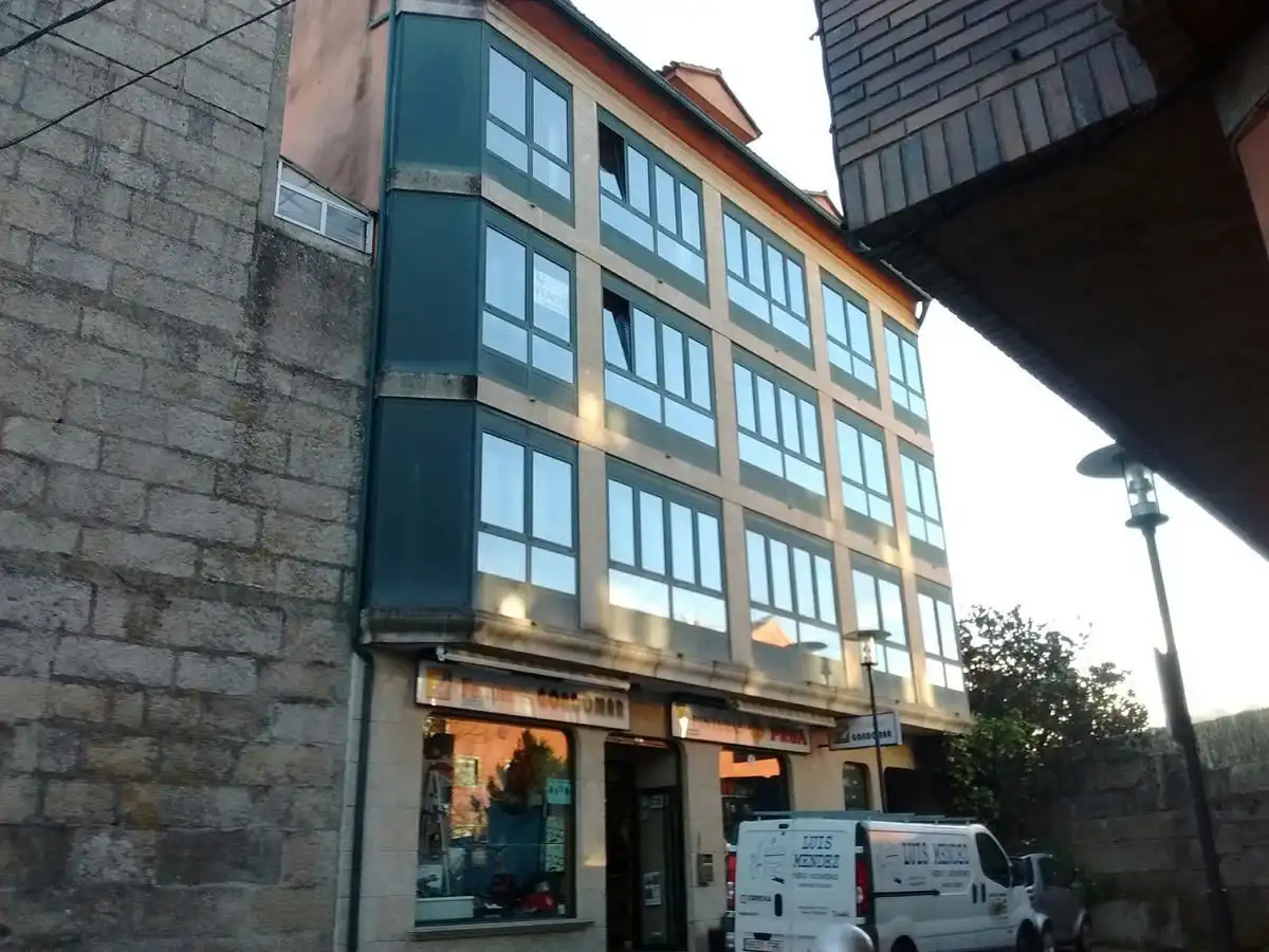 Pis en venda a C/ Portugal, Gondomar