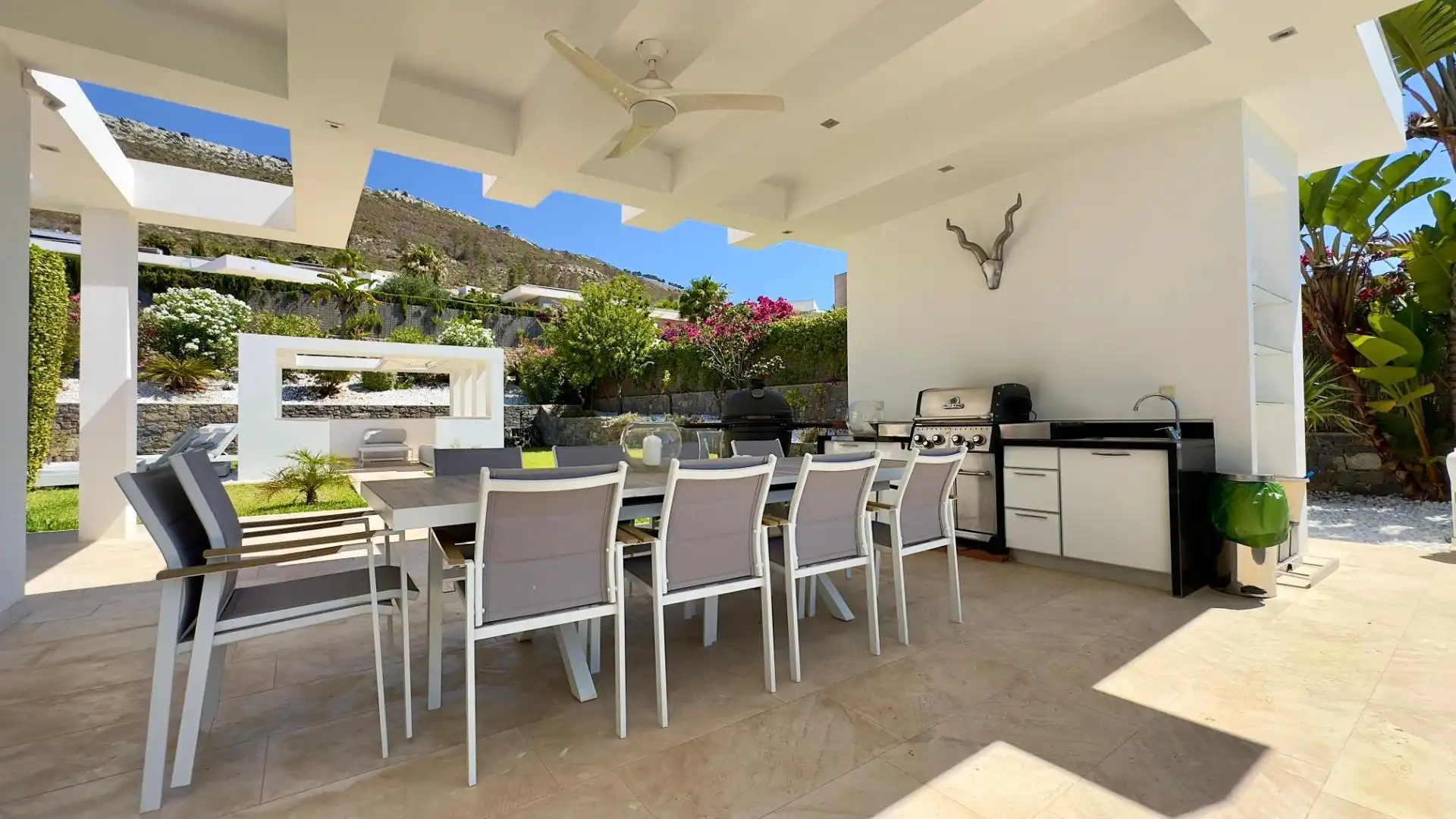 Terrace of Houses for sale in Jávea / Xàbia  with Air Conditioner, Heating and Private garden