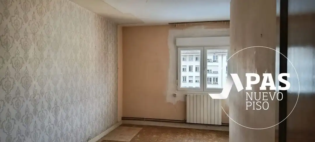 Bedroom of Flat for sale in Santander  with Heating and Terrace