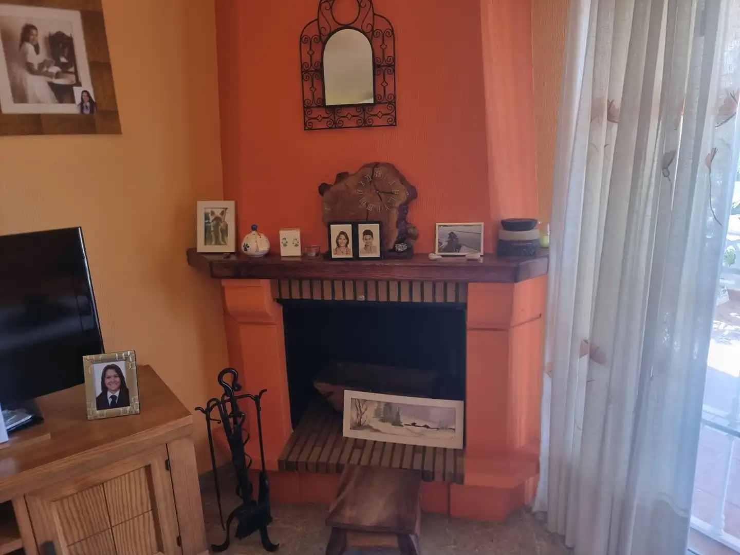 Sala d'estar de Casa o xalet en venda en Almería amb Aire condicionat, Calefacció i Jardí privat