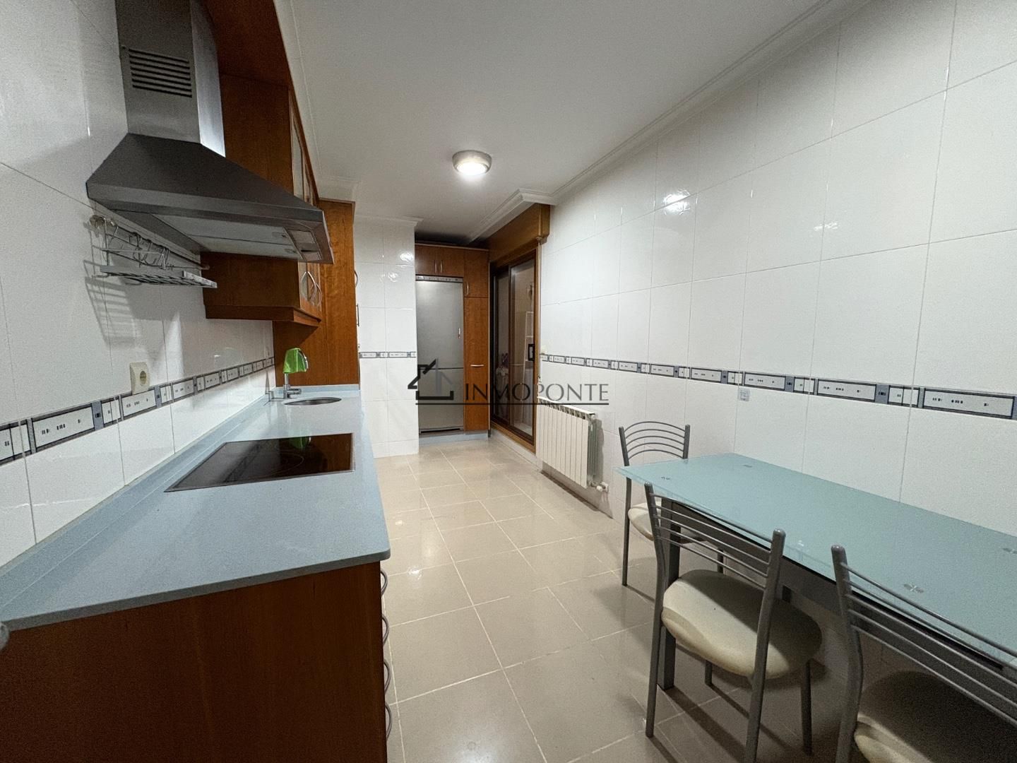 Kitchen of Flat to rent in Pontevedra Capital 
