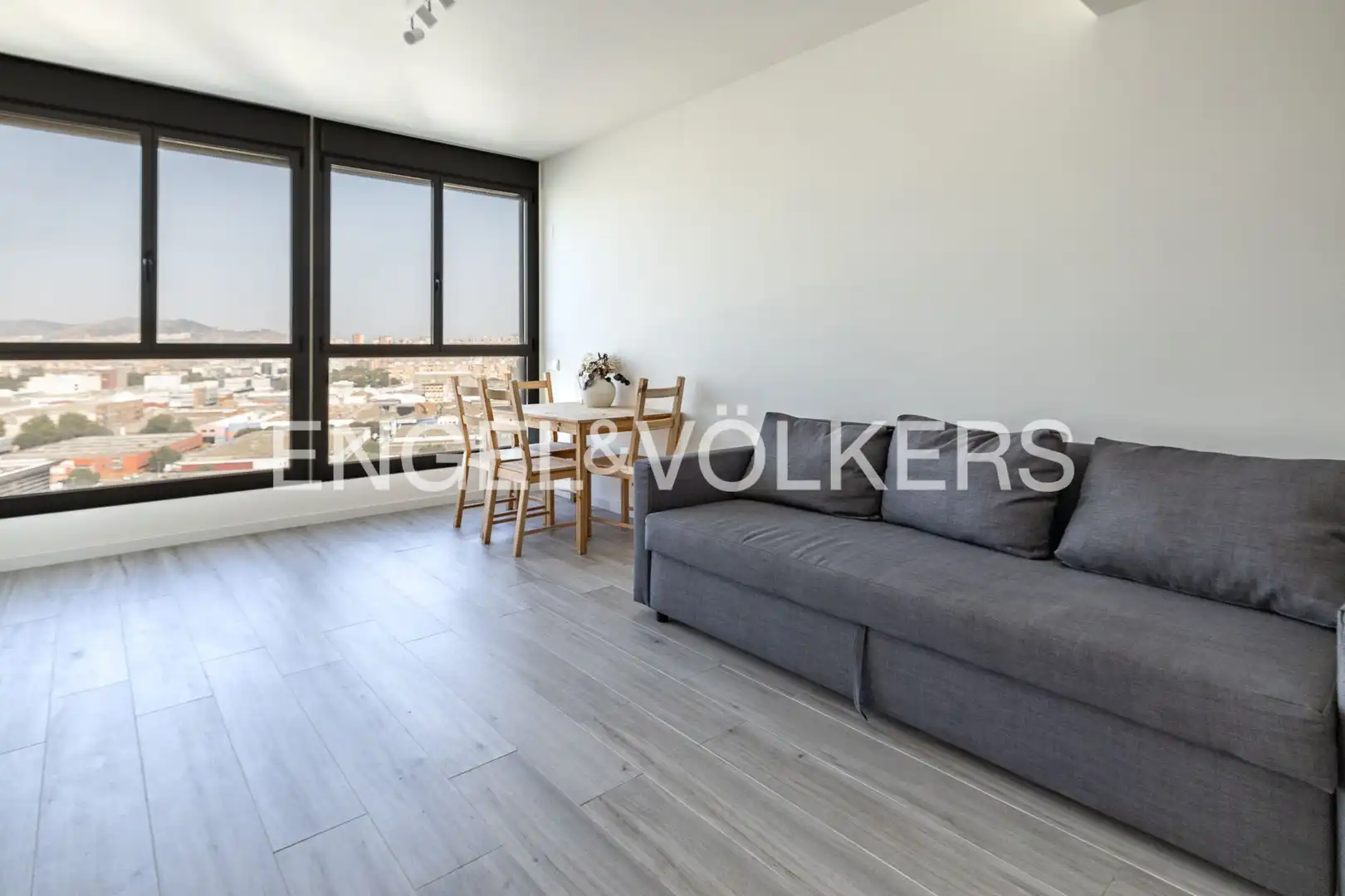 Dormitori de Àtic en venda en Badalona amb Aire condicionat, Calefacció i Parquet