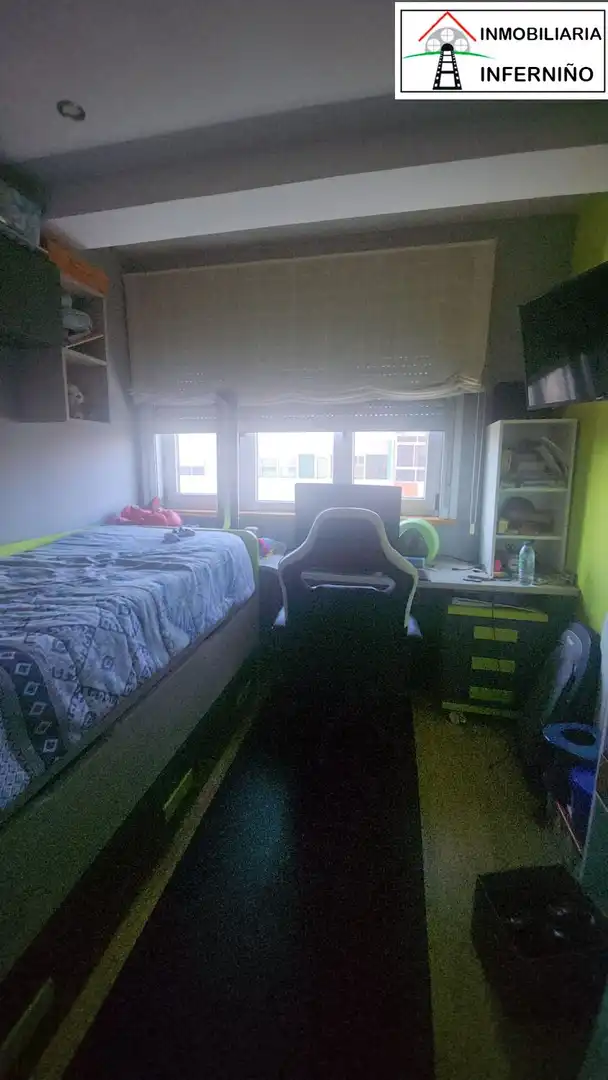 Bedroom of Flat for sale in Ferrol