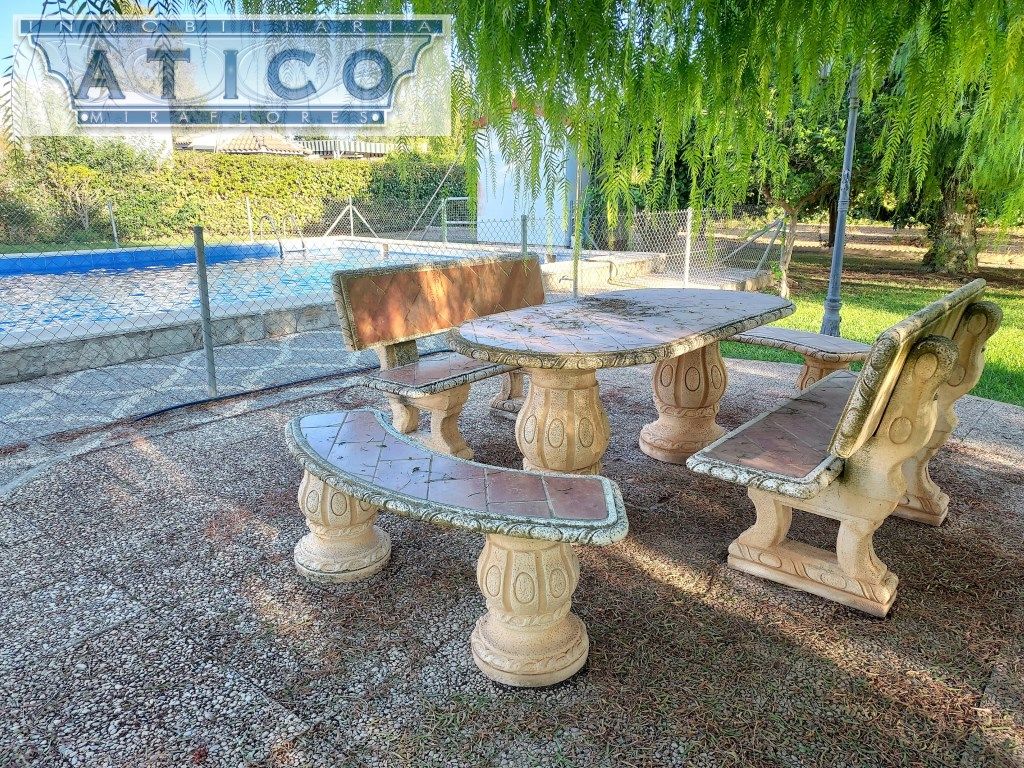 Terrassa de Casa o xalet en venda en La Rinconada