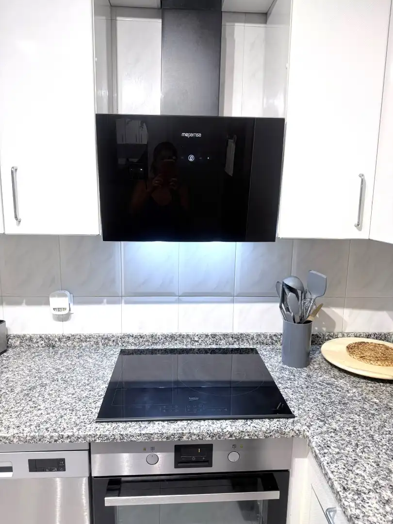 Cocina de Piso en venta en  Pamplona / Iruña con Calefacción, Parquet y Amueblado