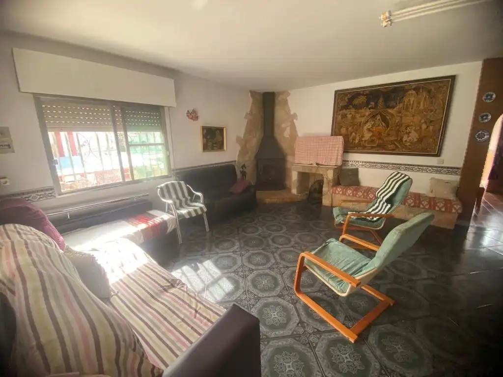 Sala d'estar de Casa o xalet en venda en La Pobla de Tornesa amb Jardí privat, Terrassa i Traster