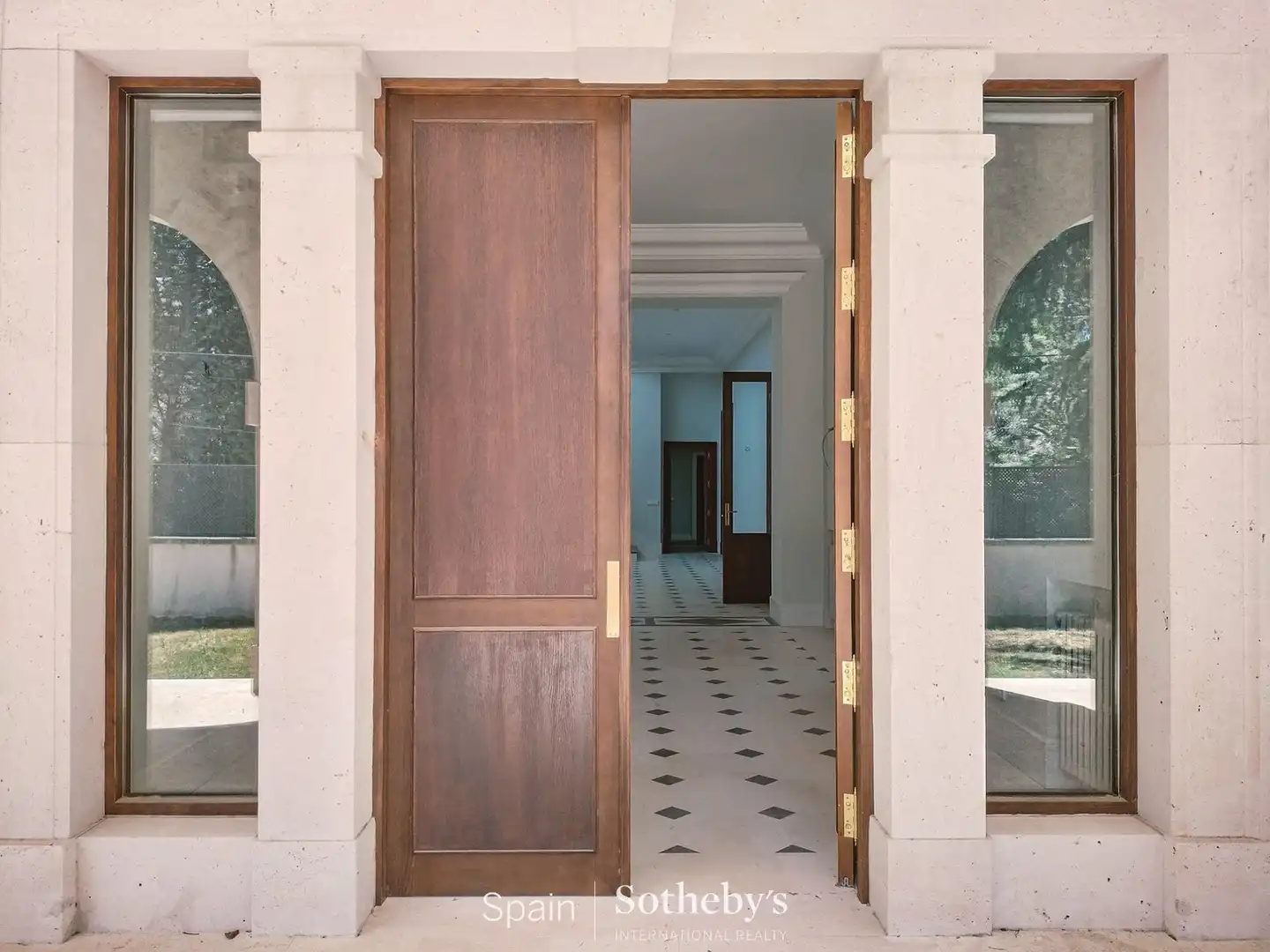 Houses for sale in Madrid  with Air Conditioner, Heating and Private garden
